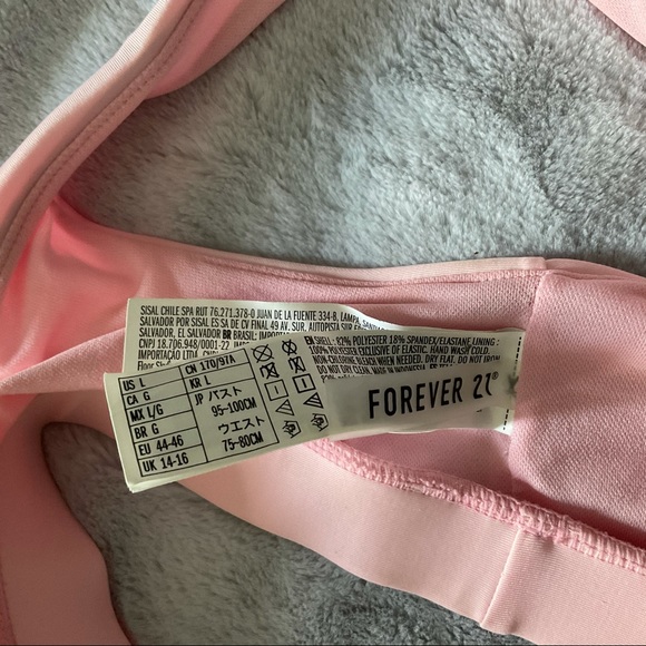 NWOT Forever 21 Light Pink Bathing Suit Top - Picture 3 of 3